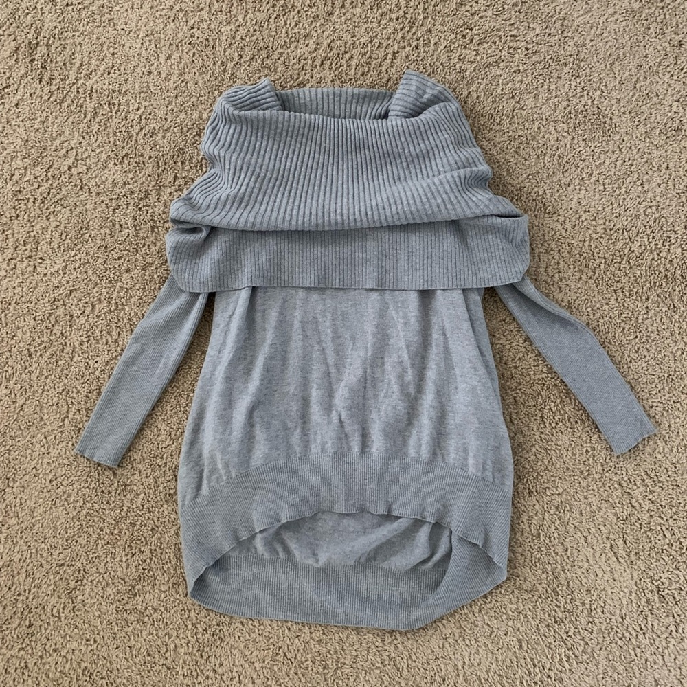 Victoria’s Secret Tunic Off-Shoulder Gray Sweater XS